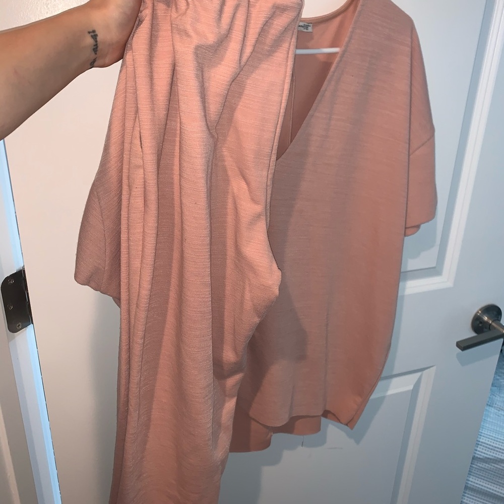 Zara peach suit - Picture 2 of 2